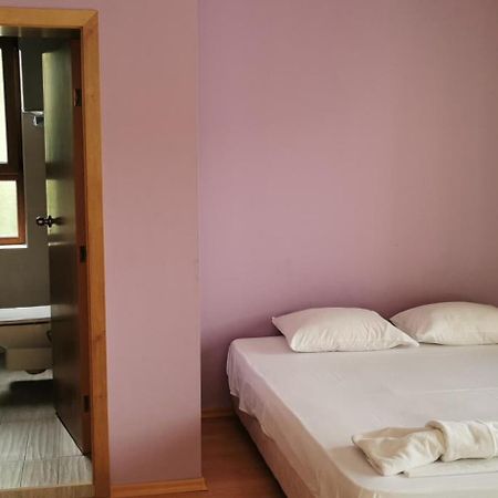 Balchik English House エクステリア 写真